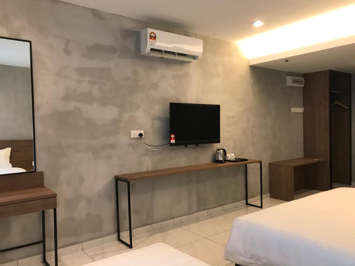 Dandelion Inn Simpang Pulai Esterno foto
